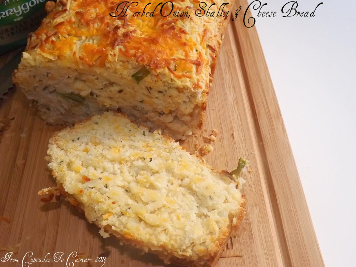 Herbed Onion, Shallot & Cheese Bread
